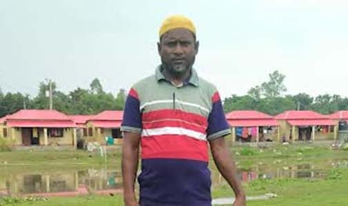 ঢাকা থেকে মেয়ের জন্য বোরকা আনার কথা ছিল শহীদ আজমত আলীর