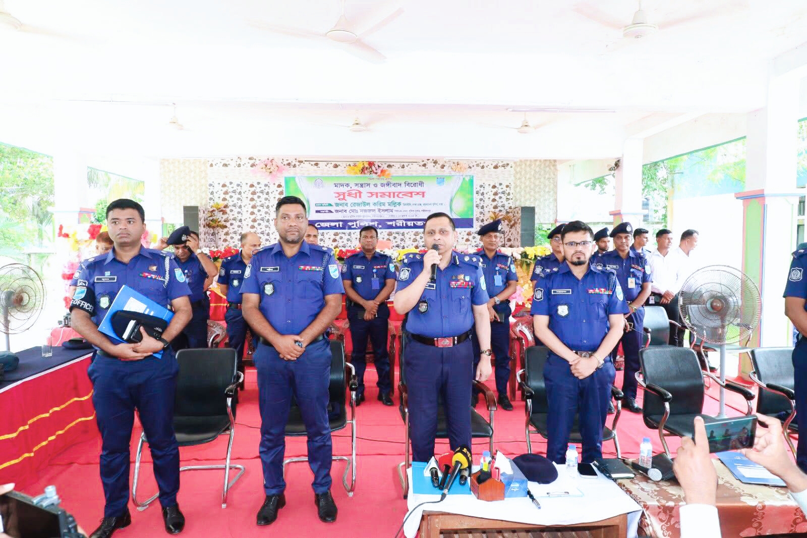 গত ১৮ বছর জঙ্গিবাদ ছিল একটি নাটক : ডিআইজি রেজাউল করিম মল্লিক