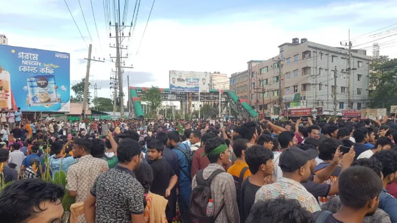 সিলেটে জুলাই গণপদযাত্রায় অংশ নিয়েছিল শিক্ষার্থীরা