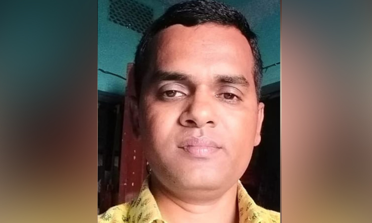 বাগেরহাটের খাদ্য পরিদর্শক অচীনের সম্পদ ক্রোকের নির্দেশ
