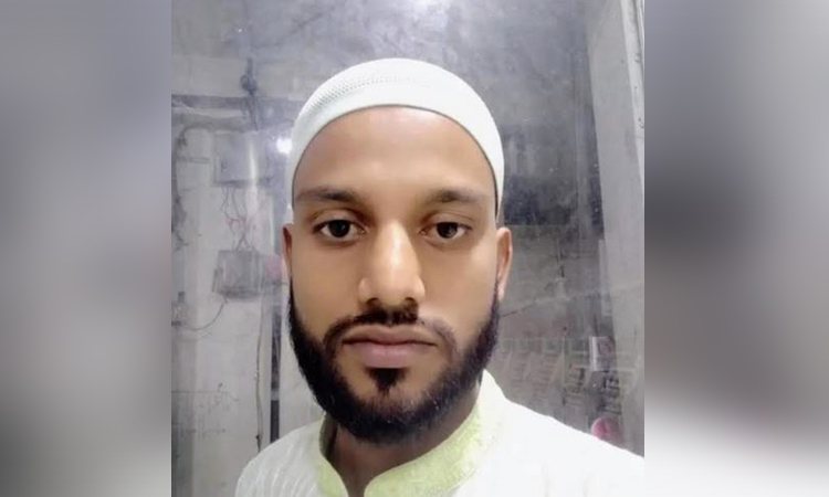 ৫ আগস্ট বিজয় মিছিলে গিয়ে গুলিতে শহীদ হন শাহাদাত