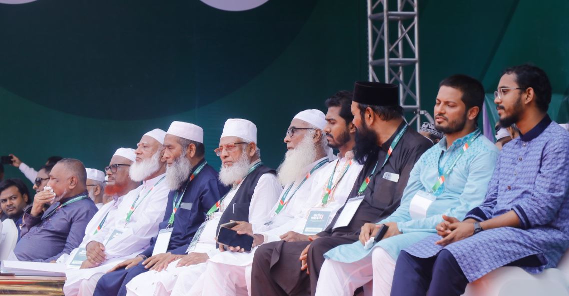 জাতীয় সমাবেশে জামায়াতের কেন্ত্রীয় নেতারা। ছবি : জামায়াত ফেসবুক