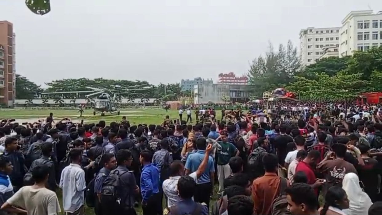 উত্তরায় বিমান বাহিনীর প্রশিক্ষণ বিমান বিধ্বস্ত: নিহত ১৮, আহত ১৬৪ জন