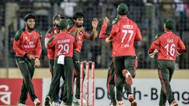 প্রথমবারের মত পাকিস্তানের বিপক্ষে টি-টোয়েন্টি সিরিজ জিতল বাংলাদেশ