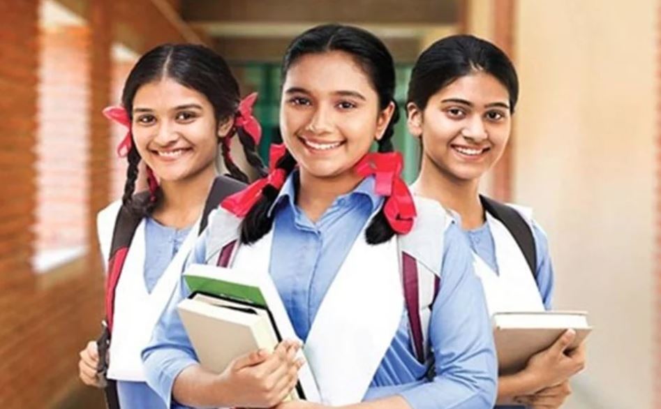 একাদশ শ্রেণিতে ভর্তি ফি সর্বোচ্চ ৮,৫০০ টাকা