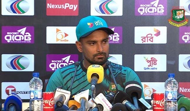 তৃতীয় টি-টোয়েন্টিতে হারের জন্য ব্যাটিং ব্যর্থতাকে দুষলেন লিটন