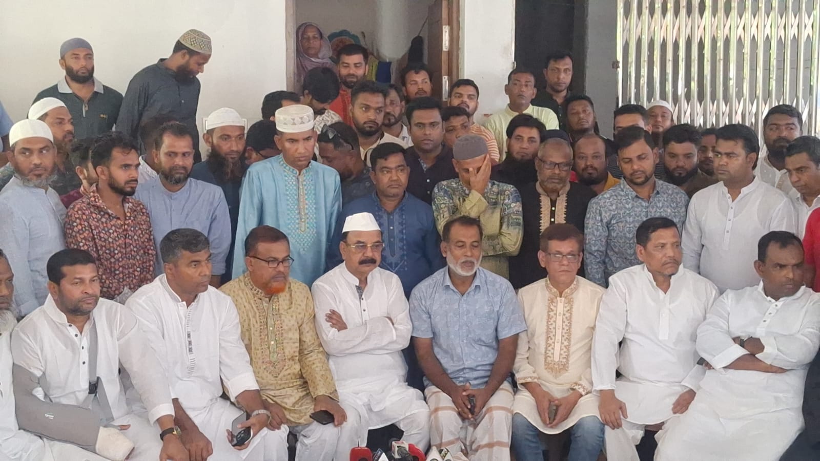 মাইলস্টোন ট্র্যাজেডিতে দায়ীদের বিচারের আওতায় আনতে হবে : গয়েশ্বর