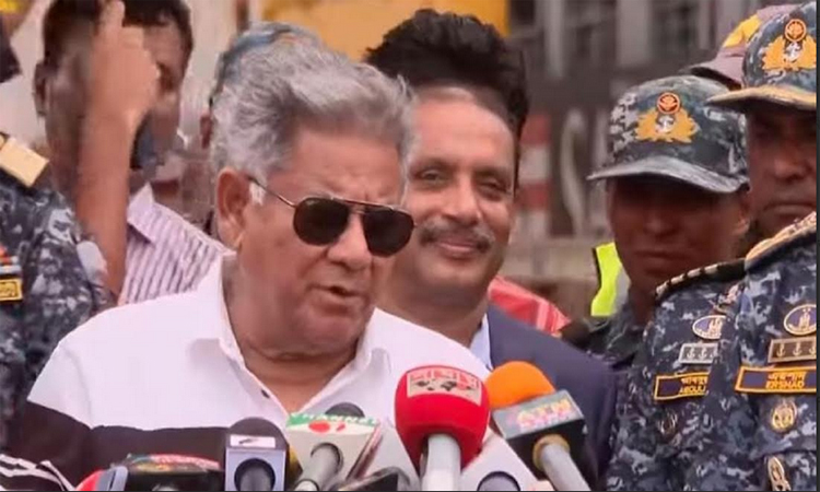 দেশের স্বার্থে চট্টগ্রাম বন্দর নিয়ে অপপ্রচার না করার আহ্বান নৌ-পরিবহন উপদেষ্টার