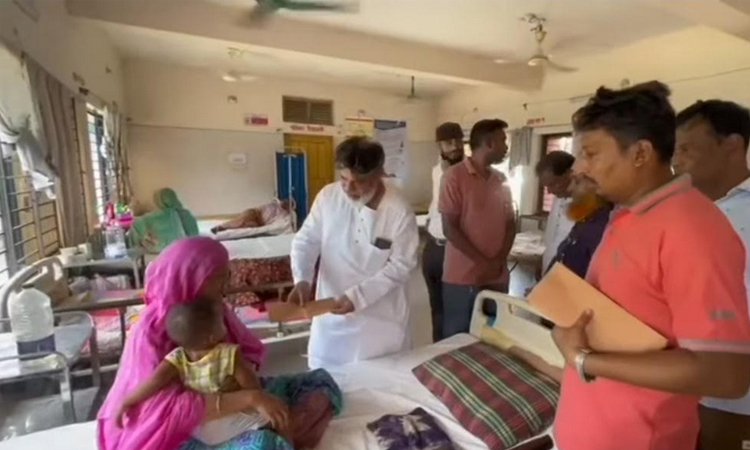 রংপুরের হাসপাতালে চিকিৎসা সরঞ্জামাদি দিয়েছে বিএনপি