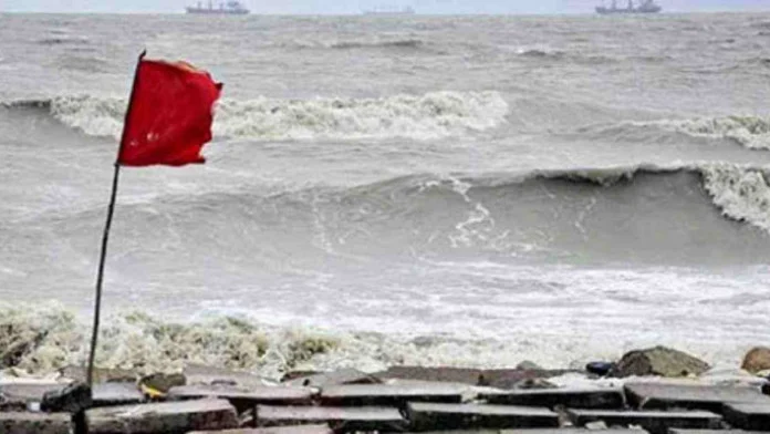 দেশের অভ্যন্তরীণ নদীবন্দরগুলোর জন্য ১ নম্বর সতর্ক সংকেত