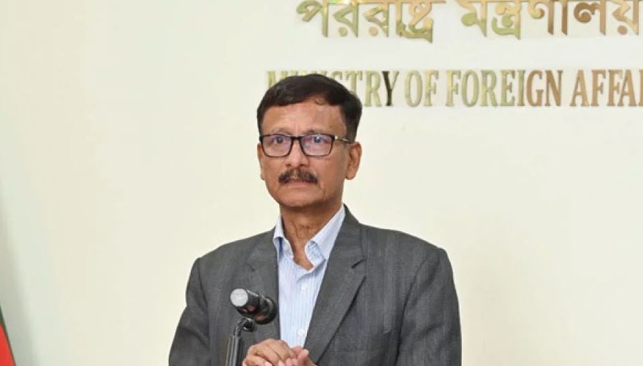 ফিলিস্তিনি জনগণকে গণহত্যা থেকে রক্ষা করতে পররাষ্ট্র উপদেষ্টার আহ্বান