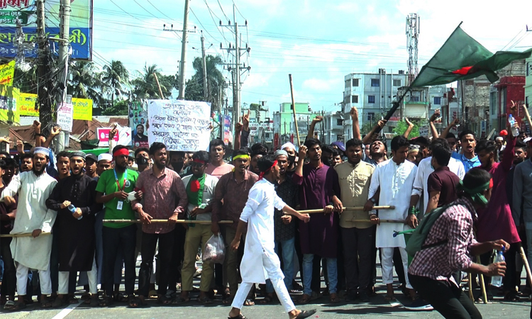 আন্দোলন দমনে তৈরি করা হয় পুলিশের বিশেষ বাঙ্কার