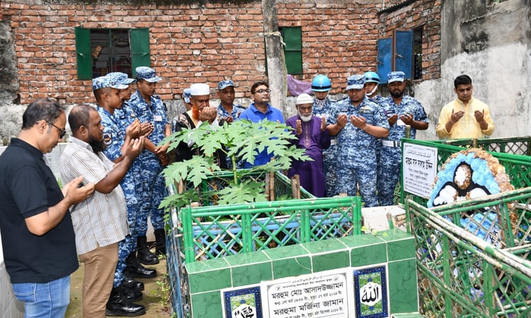 সাম্প্রতিক দুর্ঘটনায় নিহতদের প্রতি বিমান বাহিনীর শ্রদ্ধা নিবেদন