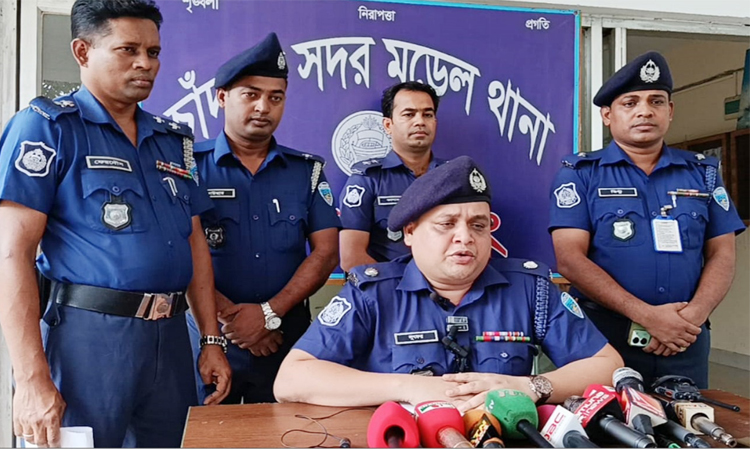 চাঁদপুরে ৬টি চোরাই মোটরসাইকেল উদ্ধার, আটক ৩
