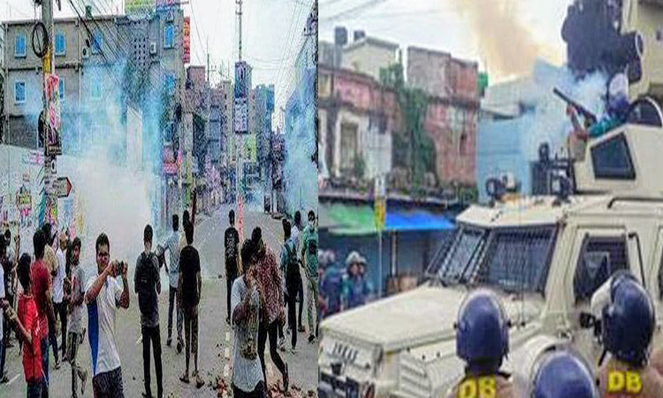 খুলনায় পুলিশের হামলা,  লাঠিচার্জ-টিয়ালশেলে আহত ৬০, আটক শতাধিক