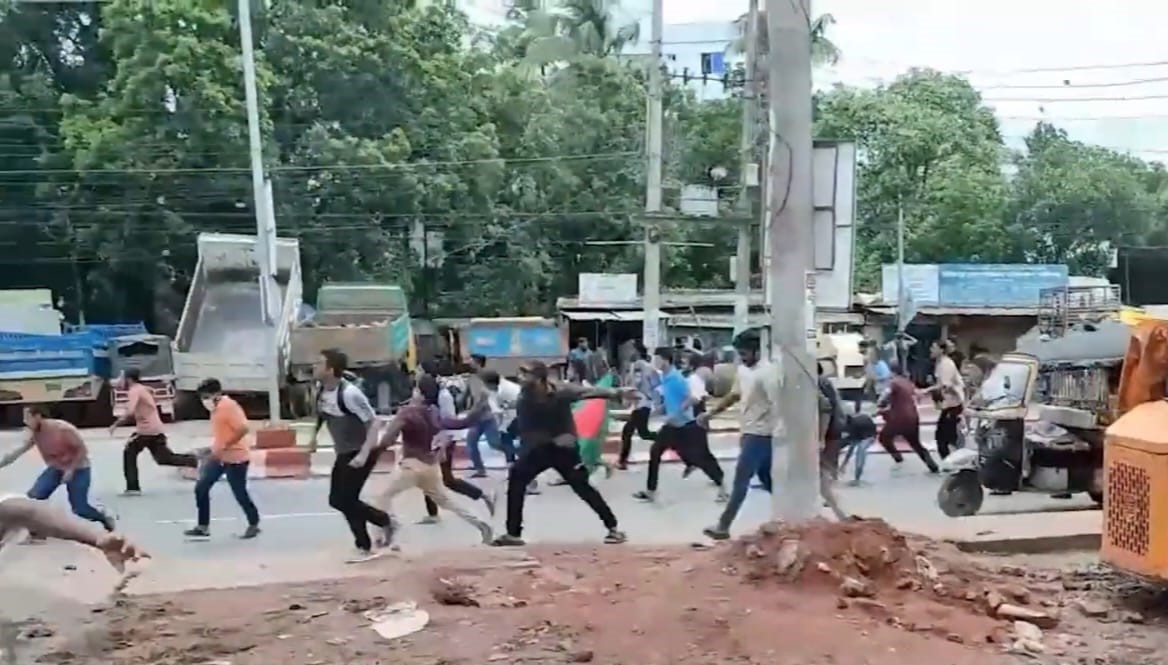 ফরিদপুরে সেদিন ছিল মার্চ ফর জাস্টিস কর্মসূচি 
