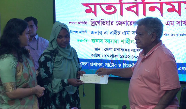 শ্রমিকদের জন্য কেন্দ্রীয় হাসপাতাল নির্মাণ করা হবে : উপদেষ্টা সাখাওয়াত