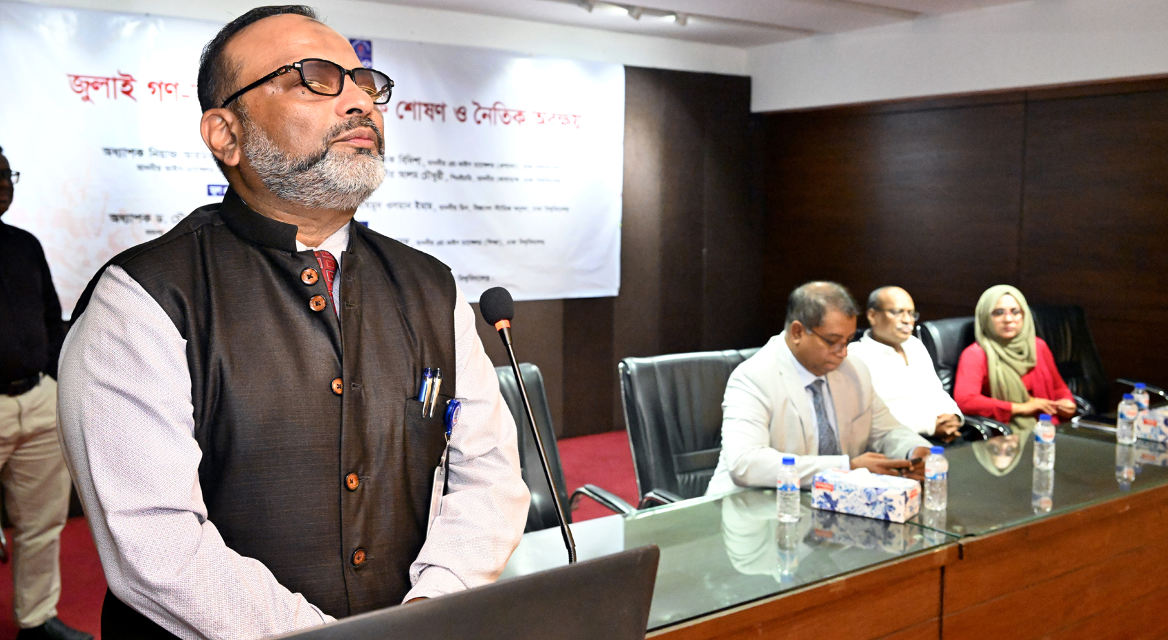 ঐতিহাসিক জুলাইয়ের কারণে আমরা ঐতিহ্যের উত্তরাধিকারী : ঢাবি উপাচার্য