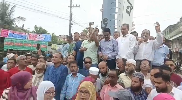 গণঅভ্যুত্থানের বার্ষিকী উপলক্ষে সুনামগঞ্জে জেলা বিএনপি’র আনন্দ মিছিল