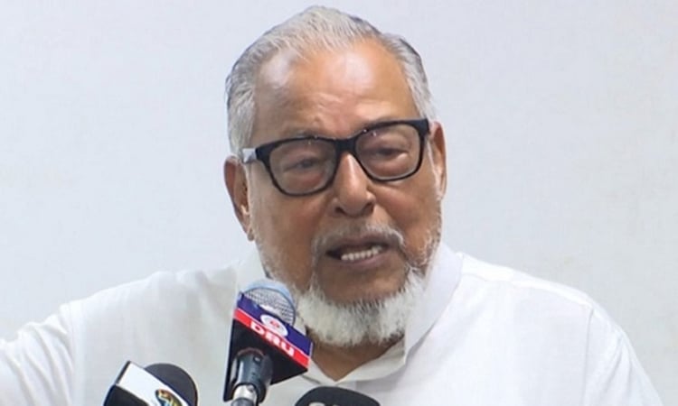 শিক্ষাপ্রতিষ্ঠান রাজনৈতিক দলের প্রভাবমুক্ত রাখা জরুরি: নজরুল ইসলাম খান