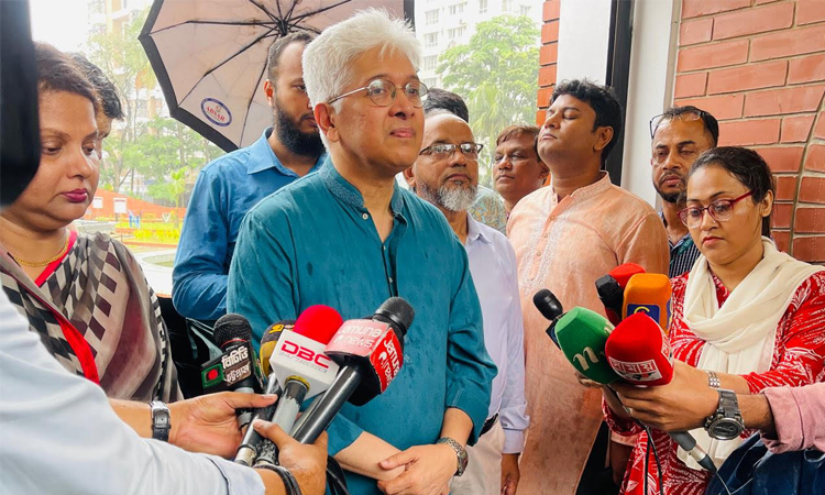 জুলাই গণঅভ্যুত্থানে শহীদদের আজীবন মনে রাখতে হবে: উপদেষ্টা আদিলুর