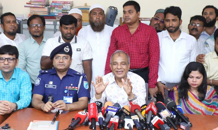 নির্বাচনে ৮০ হাজারেরও বেশি সেনাসদস্য মোতায়েন থাকবে: স্বরাষ্ট্র উপদেষ্টা