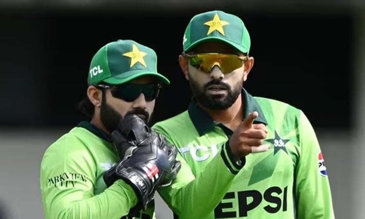 পাকিস্তানের এশিয়া কাপের দলেও সুযোগ হয়নি বাবর-রিজওয়ানের