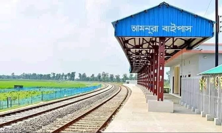 চাঁপাইনবাবগঞ্জে ট্রেন চলাচল স্বাভাবিক