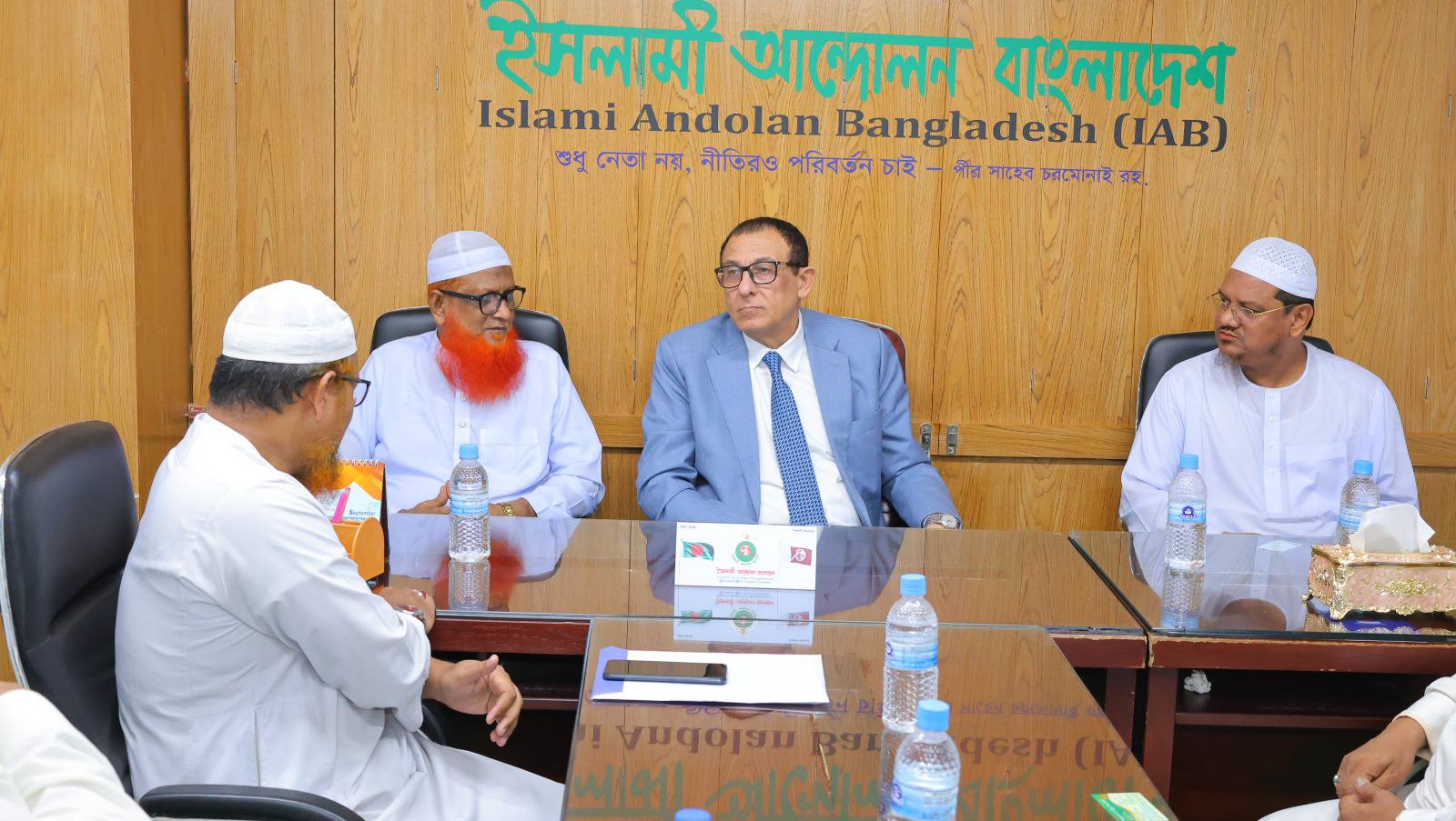স্বাধীন ফিলিস্তিন প্রতিষ্ঠার লড়াইয়ে বাংলাদেশ সর্বদা পাশে ছিল এবং থাকবে: চরমোনাইর পীর