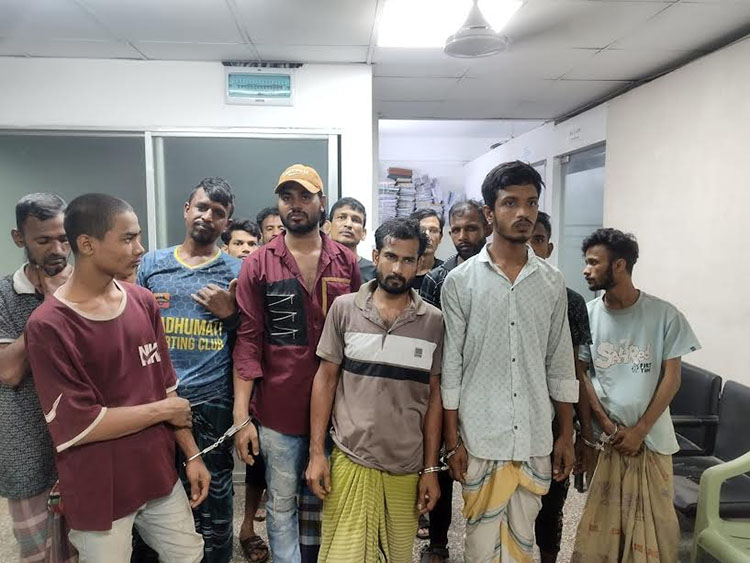 লালবাগে ডিএমপির অভিযানে ১৬ জনের বিভিন্ন মেয়াদে কারাদণ্ড