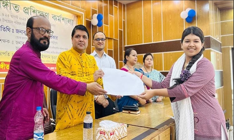 লক্ষ্মীপুরে দুই দিনব্যাপী রবীন্দ্রসংগীত প্রশিক্ষণ কর্মশালা সমাপ্ত