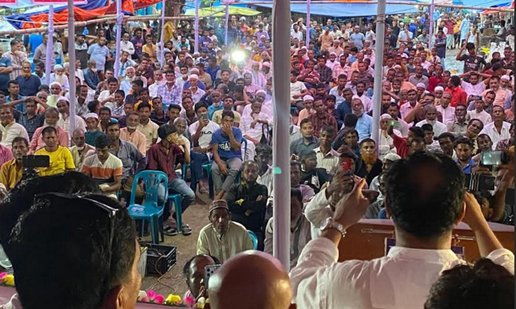আমি-ডামি নির্বাচনে অংশগ্রহণকারীদের বিচার দাবি কয়ছর এম আহমেদের