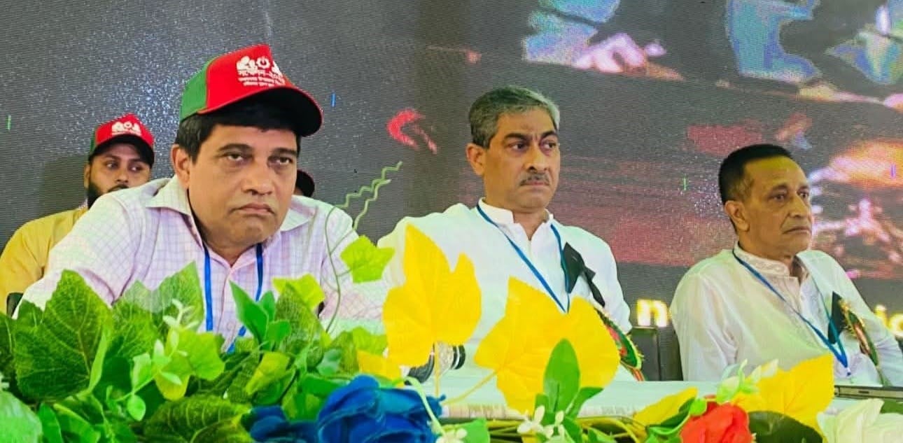 রাজনীতি ত্যাগের জন্য, পকেট ভরার জন্য নয়: এ্যানি