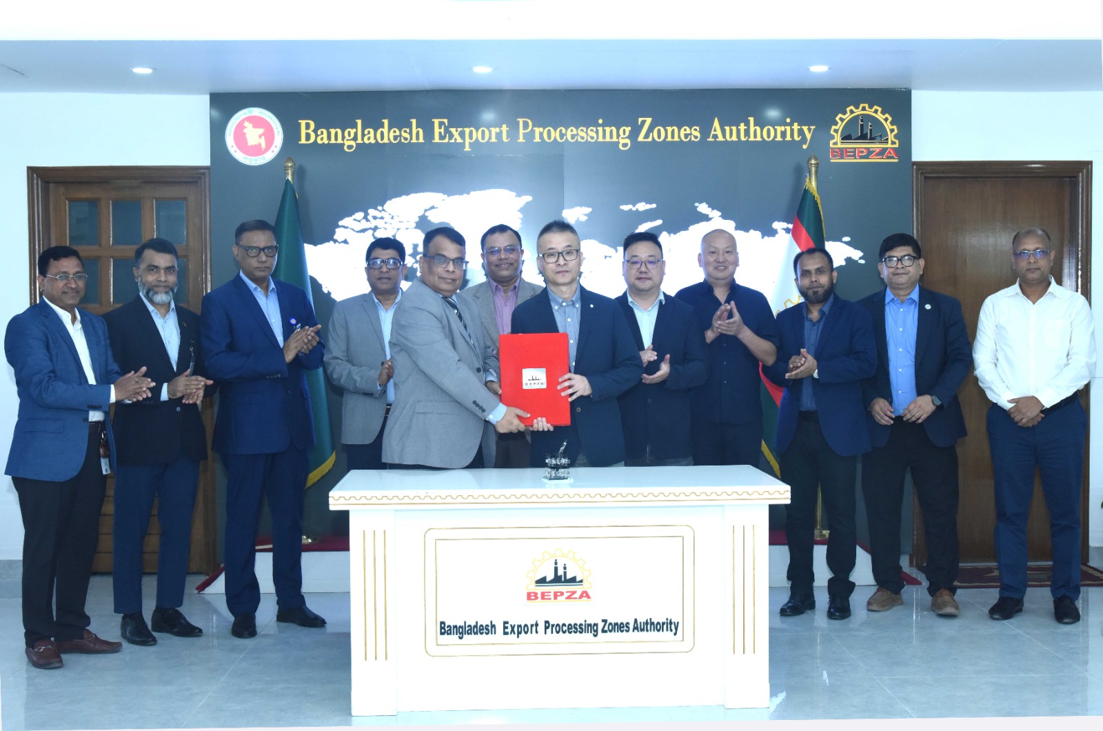 বেপজা অর্থনৈতিক অঞ্চলে ১ কোটি ২ লাখ মার্কিন ডলার বিনিয়োগ করবে চীনা প্রতিষ্ঠান 