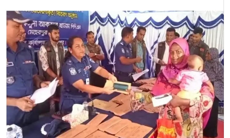মেহেরপুরে হারানো মোবাইল উদ্ধার ও হস্তান্তর