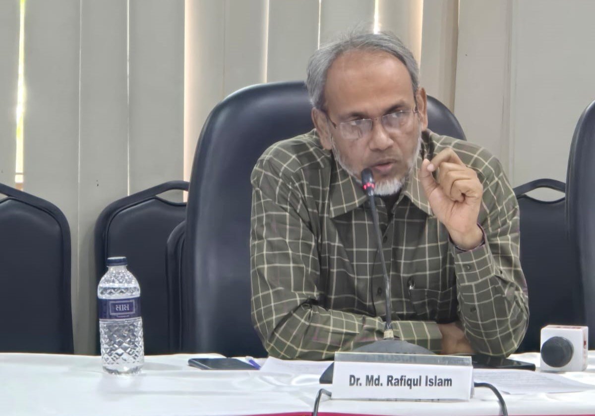 অপ্রতুল বিনিয়োগে স্বাস্থ্যসেবার মান কাঙ্ক্ষিত পর্যায়ে পৌঁছায়নি : ডা. রফিক