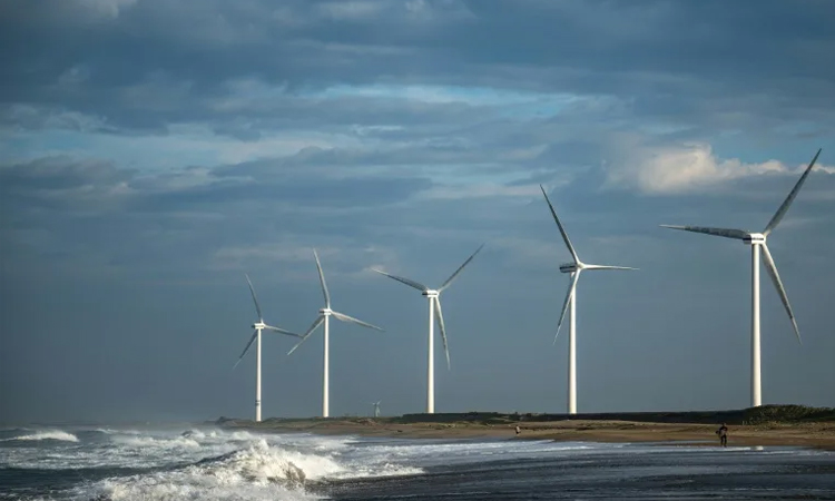 মিৎসুবিশির সরে দাঁড়ানোর পরও বায়ুশক্তির ওপর আস্থাশীল জাপান
