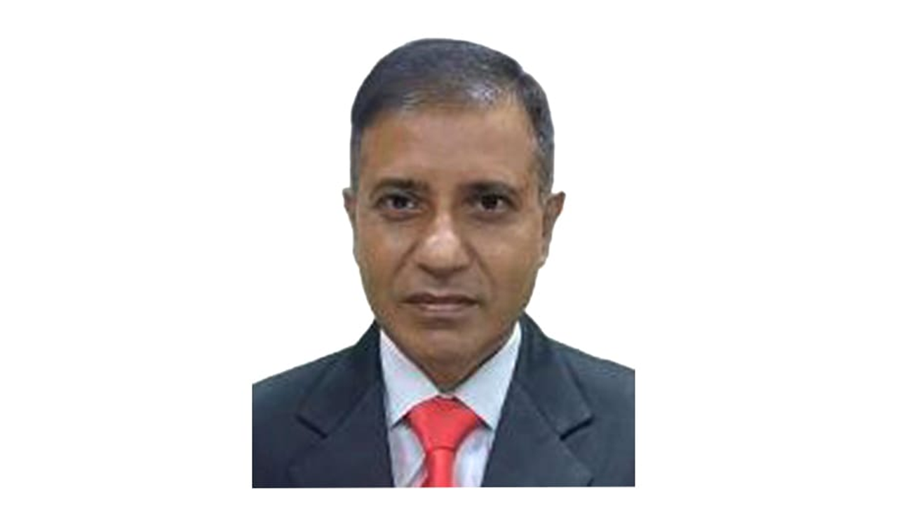 আইন মন্ত্রণালয়ের নতুন সচিব লিয়াকত আলী মোল্লা