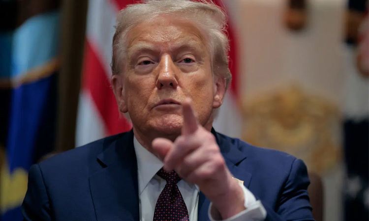 আরো বৈদেশিক সাহায্য কমানোর পদক্ষেপ নিলেন ট্রাম্প