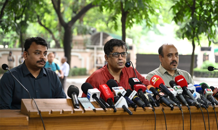 ৩ দলের সঙ্গে প্রধান উপদেষ্টার বৈঠক কাল : প্রেস সচিব