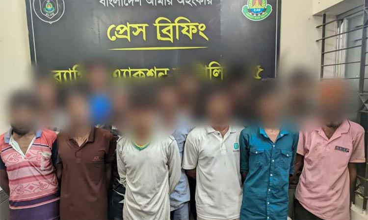 রাজশাহীতে ১৩ মাদক কারবারি আটক