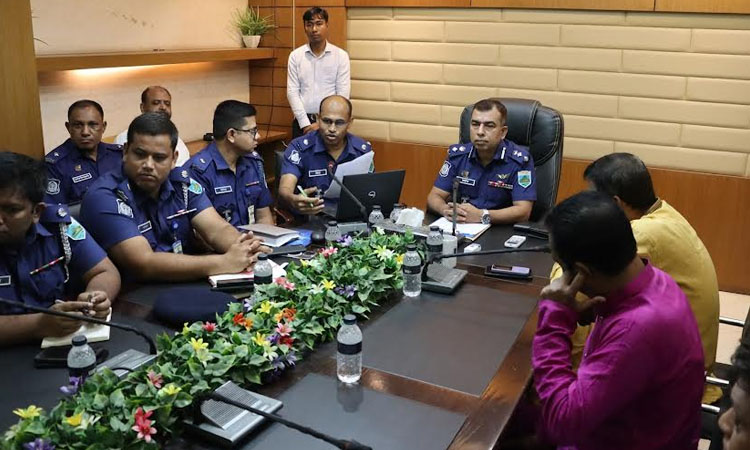 সিরাজগঞ্জে শারদীয় দুর্গাপূজা উপলক্ষে মতবিনিময় সভা 