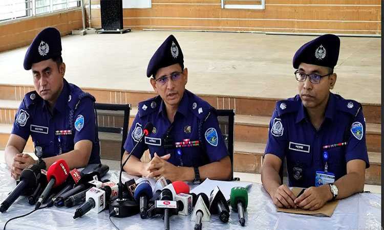 দুর্গাপূজাকে ঘিরে কুমিল্লায় নেয়া হবে বিশেষ নিরাপত্তা ব্যবস্থা