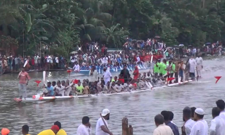 হবিগঞ্জে নৌকা বাইচ প্রতিযোগিতা অনুষ্ঠিত