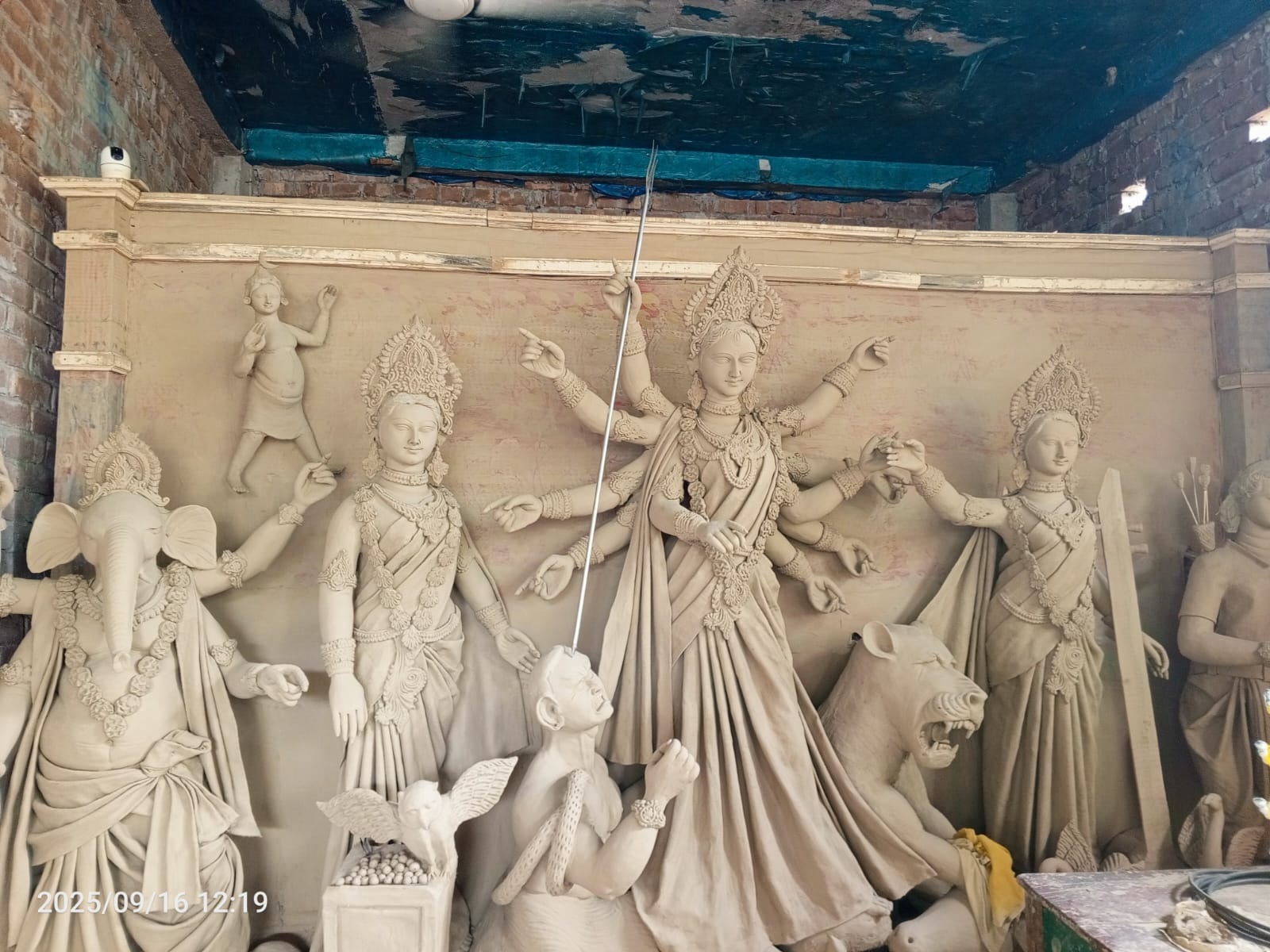 দুর্গাপূজা উদযাপন উপলক্ষে চুয়াডাঙ্গায় প্রস্তুতিমূলক সভা