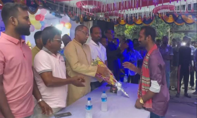 ঢাকার ধামরাইয়ে বিশ্বকর্মা পূজা উদযাপন কমিটির আলোচনা সভা