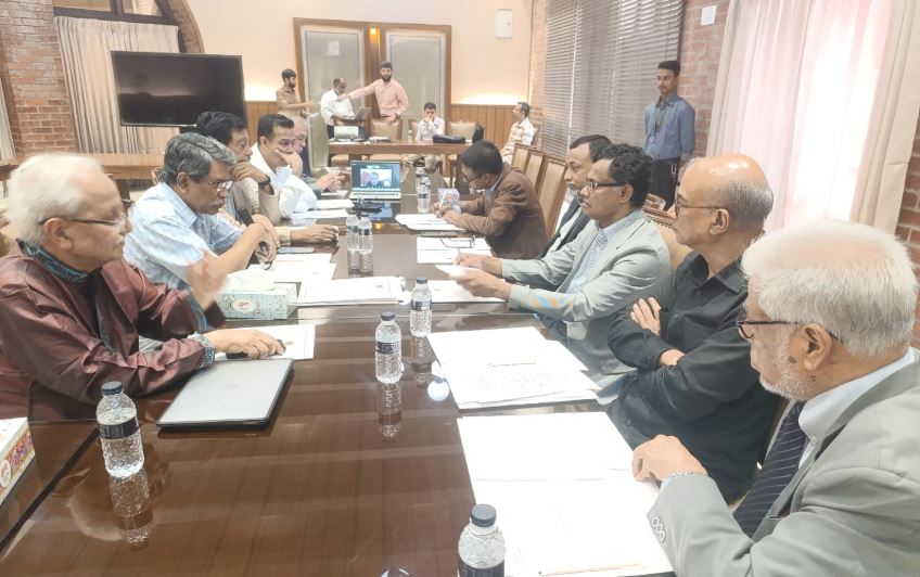 জুলাই সনদ বাস্তবায়নের উপায় নিয়ে বিশেষজ্ঞদের সঙ্গে ঐকমত্য কমিশনের সভা অনুষ্ঠিত