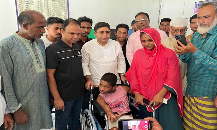 কেন্দুয়ায় বিশেষ চাহিদাসম্পন্ন শিশু রিফাতের পাশে বিএনপি