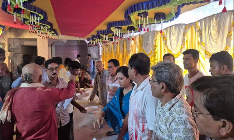 দুর্গোৎসব উদযাপন উপলক্ষে ফেনী জেলা বিএনপি’র মতবিনিময়