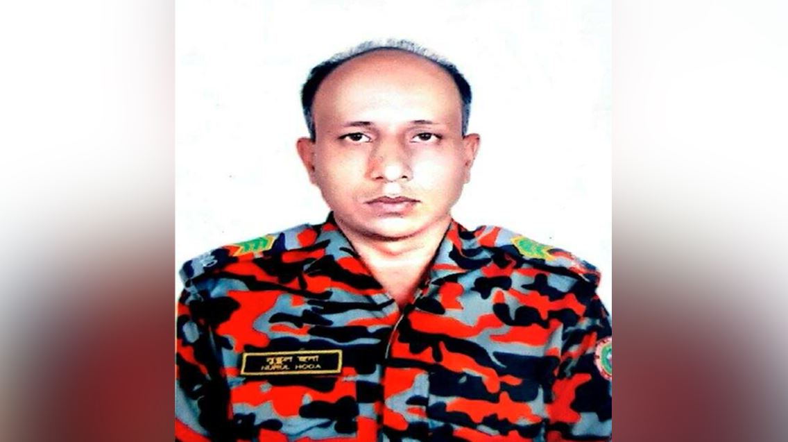 টঙ্গীর রাসায়নিক গুদামে অগ্নিকাণ্ডের ঘটনায় আরও একজন ফায়ার ফাইটারের মৃত্যু